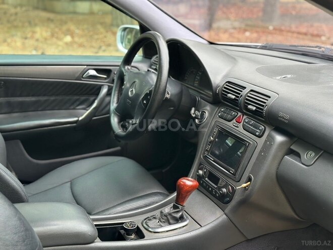 Mercedes C 240 2001, 385,784 km - 2.6 л - Sumqayıt