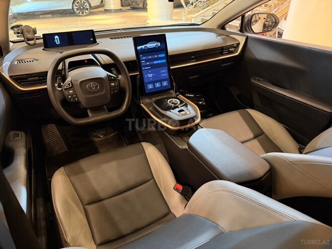 Toyota bZ3 2023, 35,000 km - 0.0 l - Bakı