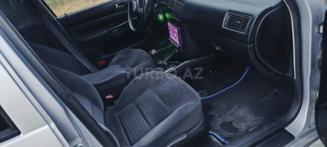 Volkswagen Golf 2002, 301,000 km - 2.0 l - Sumqayıt
