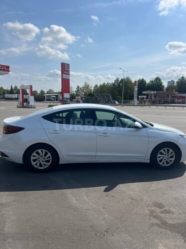 Hyundai Elantra 2018, 168,498 km - 2.0 л - Bakı