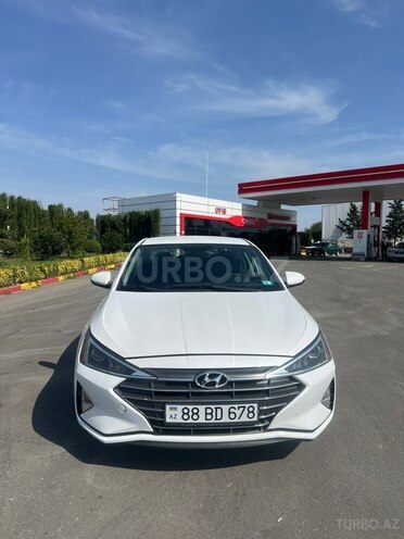 Hyundai Elantra 2018, 168,498 km - 2.0 л - Bakı