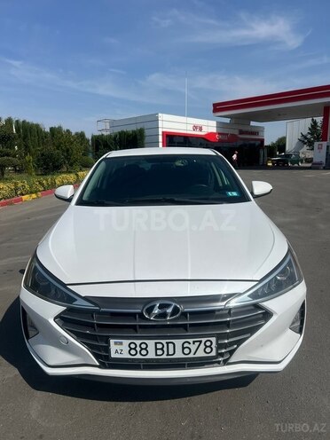 Hyundai Elantra 2018, 168,498 km - 2.0 л - Bakı