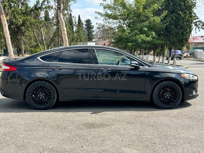 Ford Fusion (North America) 2013, 297,729 km - 2.0 l - Şəki
