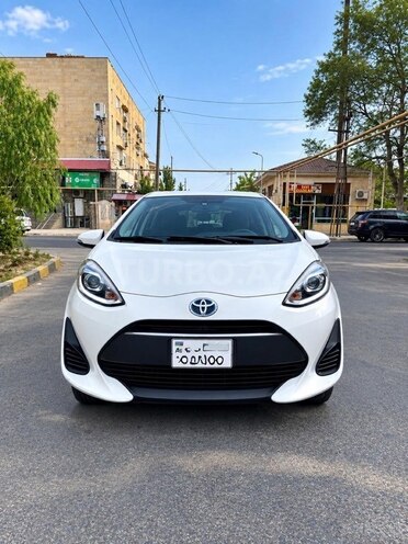 Toyota Aqua 2018, 190,000 km - 1.5 л - Bakı
