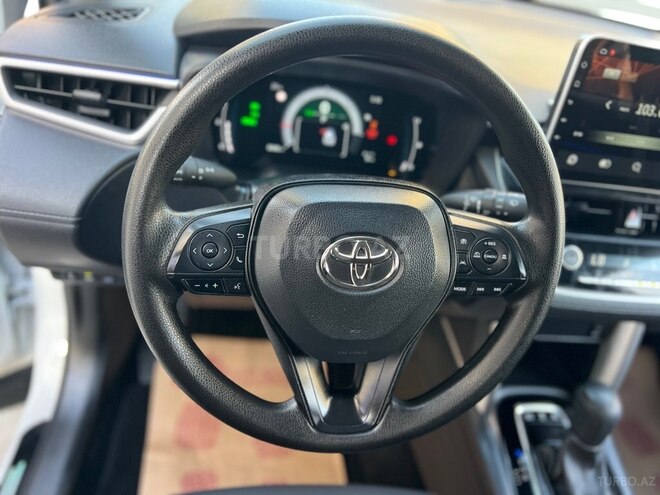 Toyota Corolla Cross 2024, 75,000 km - 2.0 l - Bakı
