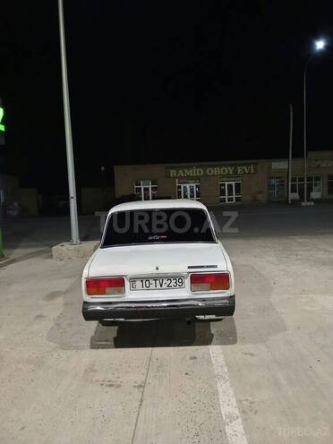 LADA (VAZ) 2107 1990, 56,568 km - 1.6 l - Salyan