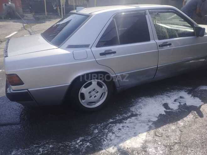Mercedes 190 1992, 254,873 km - 2.0 l - Zaqatala