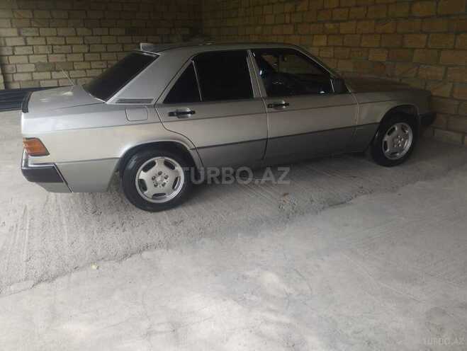 Mercedes 190 1992, 254,873 km - 2.0 l - Zaqatala
