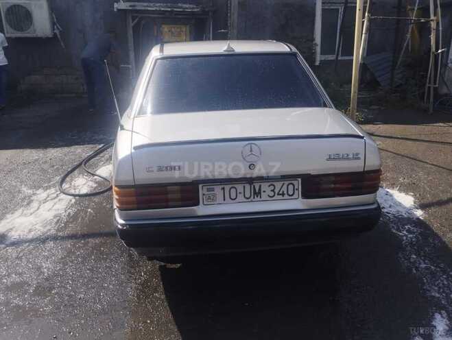 Mercedes 190 1992, 254,873 km - 2.0 l - Zaqatala