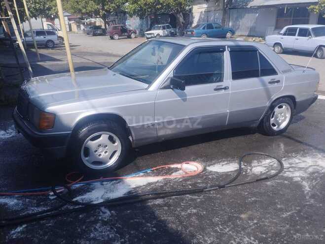 Mercedes 190 1992, 254,873 km - 2.0 l - Zaqatala