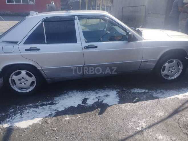 Mercedes 190 1992, 254,873 km - 2.0 l - Zaqatala