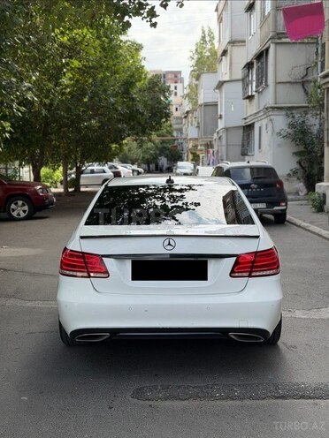 Mercedes E 220 2014, 206,000 km - 2.1 l - Bakı