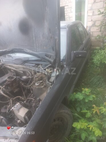 Mercedes 190 1989, 500,000 km - 2.0 l - Xaçmaz