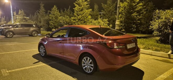 Hyundai Elantra 2015, 248,236 km - 1.8 l - Bakı