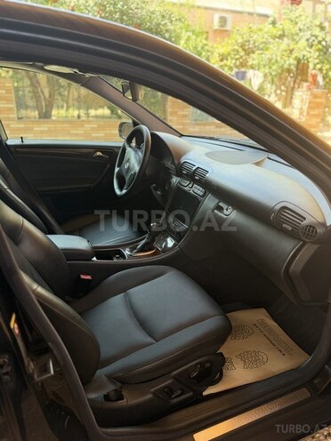 Mercedes C 240 2002, 383,000 km - 2.6 l - Bakı