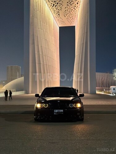 BMW 525 2002, 280,000 km - 2.5 l - Bakı