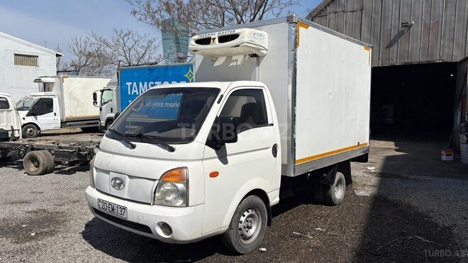 Hyundai H 100 2009, 386,000 km - 2.6 l - Bakı