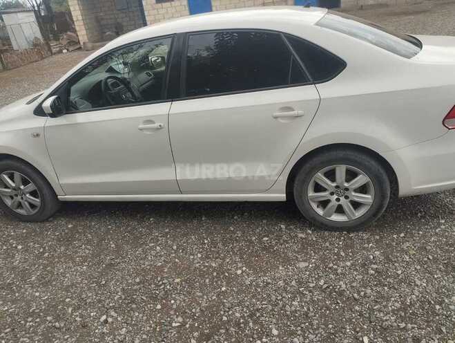 Volkswagen Polo 2013, 175,100 km - 1.6 l - Sumqayıt