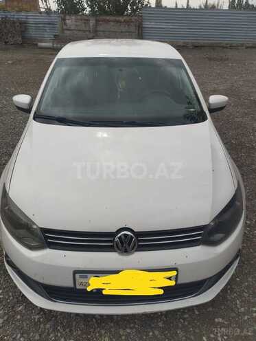 Volkswagen Polo 2013, 175,100 km - 1.6 l - Sumqayıt