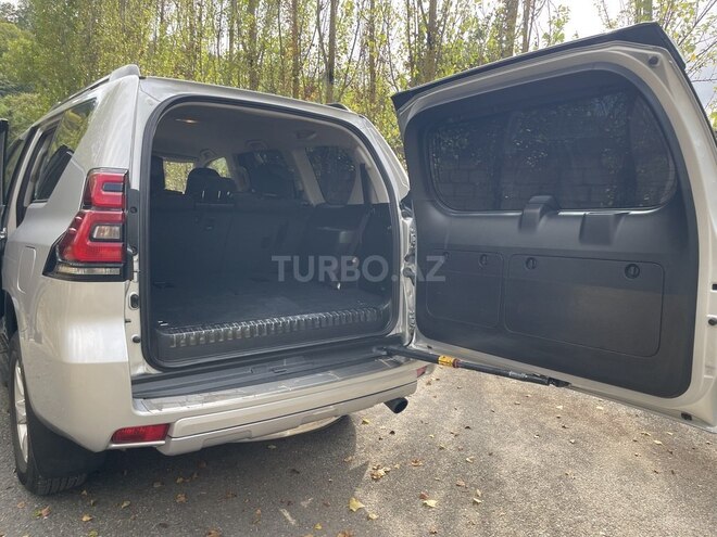 Toyota Land Cruiser Prado 2021, 73,100 km - 2.8 l - Quba