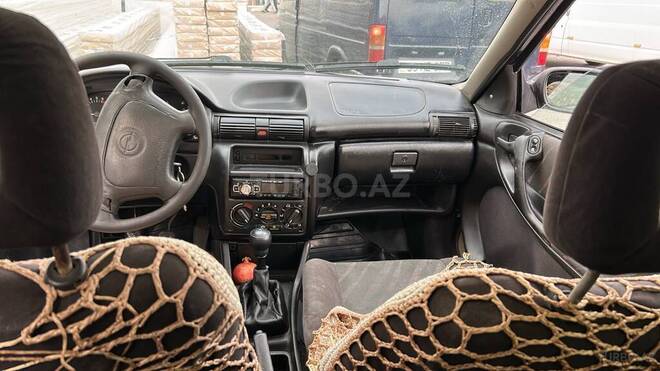 Opel Astra 1995, 457,000 km - 1.8 l - Bakı