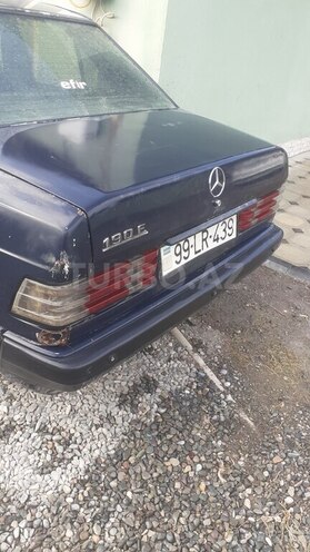 Mercedes 190 1993, 220,000 km - 2.0 л - Bərdə