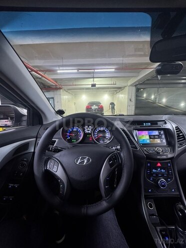 Hyundai Avante 2014, 219,000 km - 1.6 л - Bakı