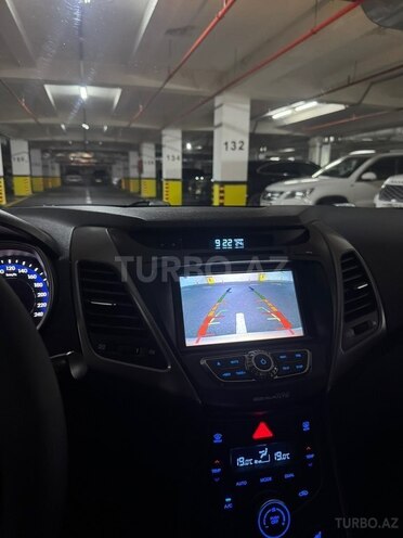 Hyundai Avante 2014, 219,000 km - 1.6 л - Bakı