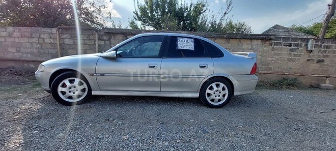 Opel Vectra 1999, 450,000 km - 2.0 l - Sabirabad