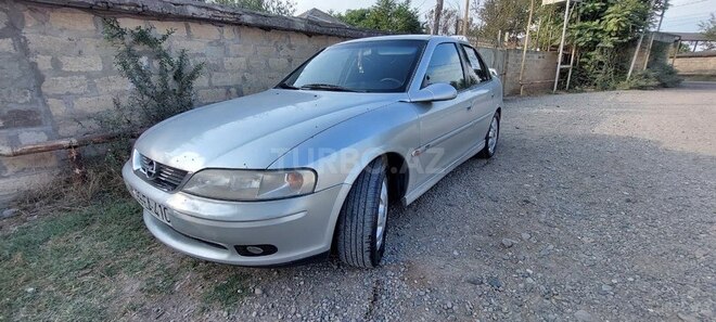 Opel Vectra 1999, 450,000 km - 2.0 l - Sabirabad