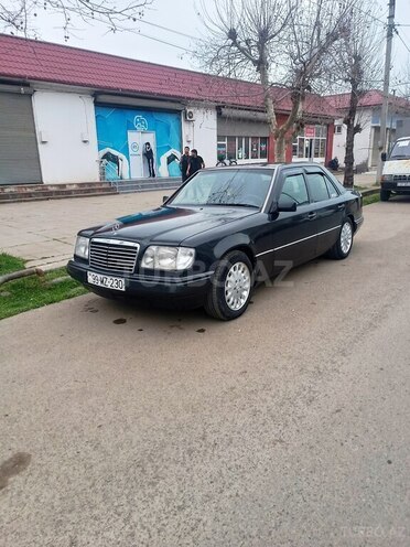 Mercedes E 220 1994, 360,000 km - 2.2 l - Lənkəran