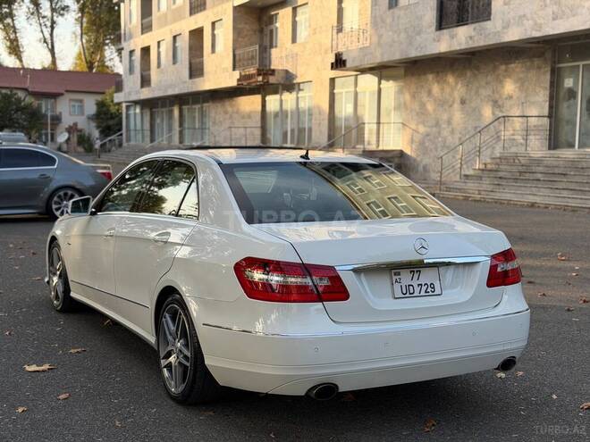 Mercedes E 200 2010, 149,547 km - 1.8 l - İsmayıllı