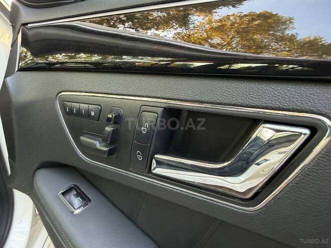 Mercedes E 200 2010, 149,547 km - 1.8 l - İsmayıllı