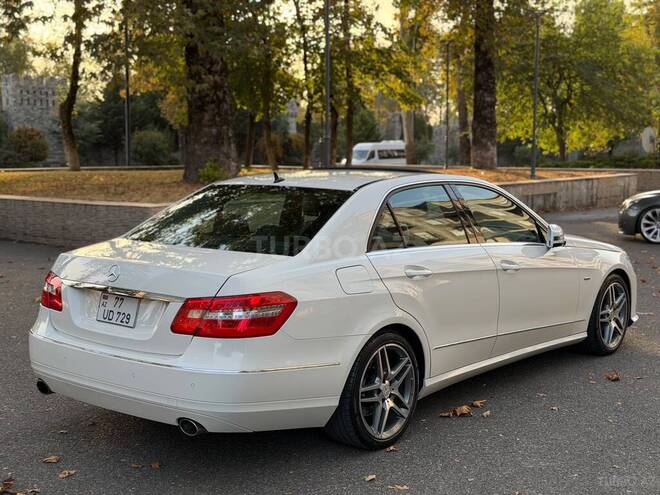 Mercedes E 200 2010, 149,547 km - 1.8 l - İsmayıllı
