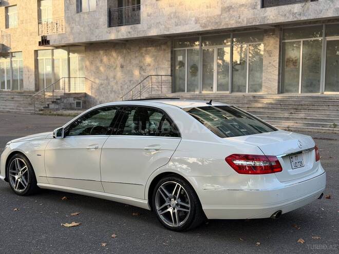 Mercedes E 200 2010, 149,547 km - 1.8 l - İsmayıllı