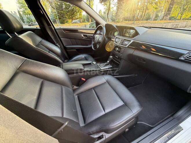 Mercedes E 200 2010, 149,547 km - 1.8 l - İsmayıllı