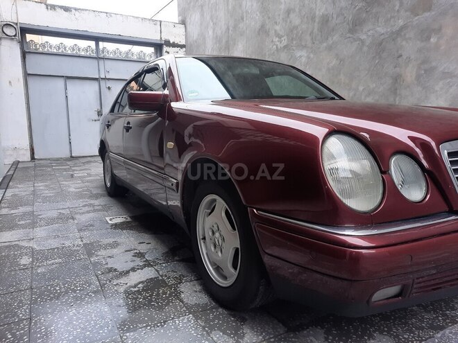 Mercedes E 200 1999, 398,800 km - 2.0 l - Gəncə