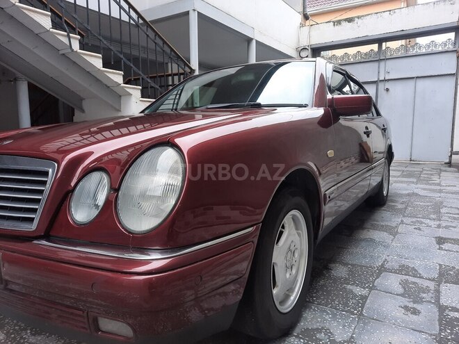 Mercedes E 200 1999, 398,800 km - 2.0 l - Gəncə