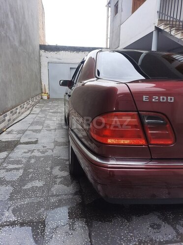 Mercedes E 200 1999, 398,800 km - 2.0 l - Gəncə