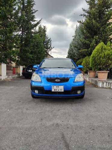 Kia Rio 2006, 290,000 km - 1.4 l - Şəki