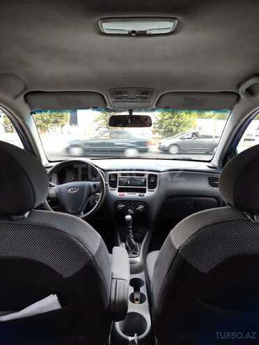 Kia Rio 2006, 290,000 km - 1.4 l - Şəki