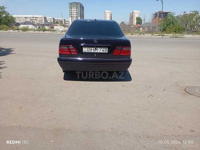 Mercedes E 200 1997, 300,000 km - 2.0 l - Gəncə