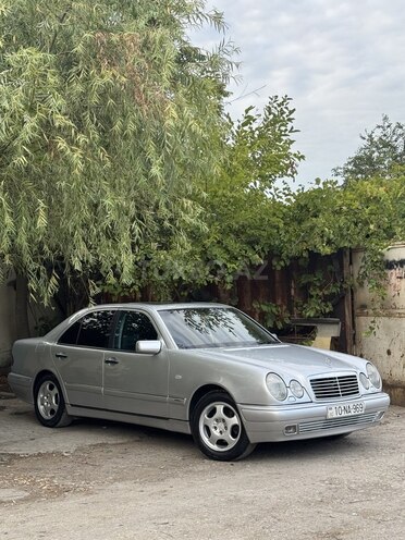 Mercedes E 280 1996, 117,000 km - 2.8 l - Bakı