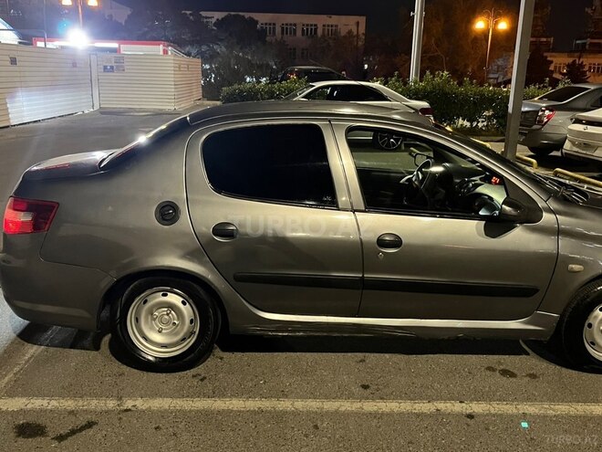 Iran Khodro Runna 2014, 240,000 km - 1.6 l - Bakı