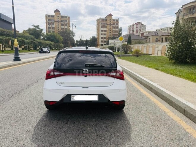 Hyundai i20 2023, 71,000 km - 1.4 l - Bakı