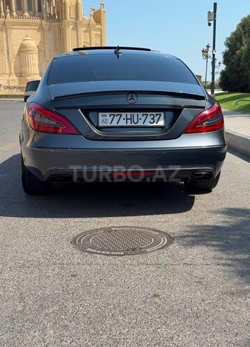 Mercedes  2016, 124,000 km - 2.1 л - Bakı