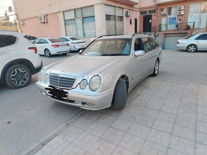 Mercedes E 240 2000, 369,321 km - 2.4 l - Bakı