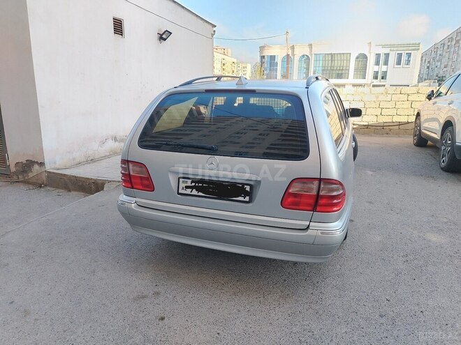 Mercedes E 240 2000, 369,321 km - 2.4 l - Bakı
