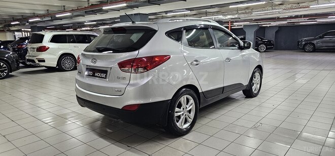 Hyundai ix35 2012, 202,600 km - 2.0 л - Bakı