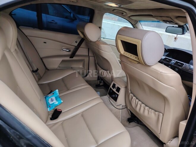 BMW 525 2005, 500,000 km - 2.5 l - Bakı